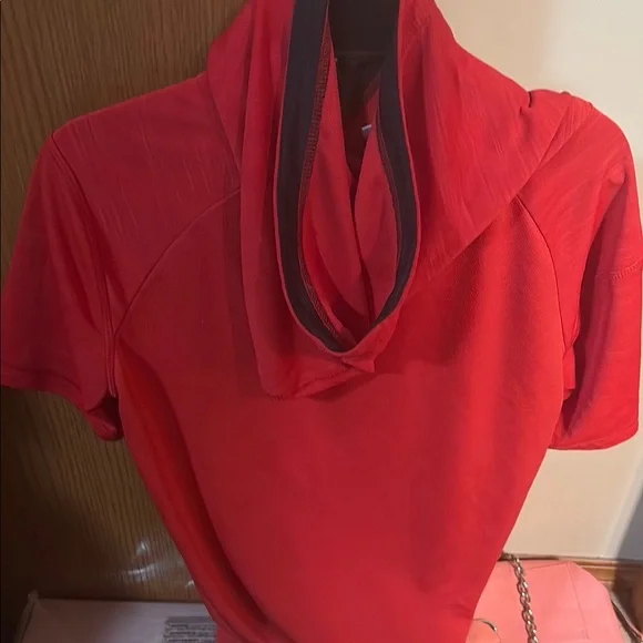 Toronto Raptors Red T-Shirt - Picture 2 of 3